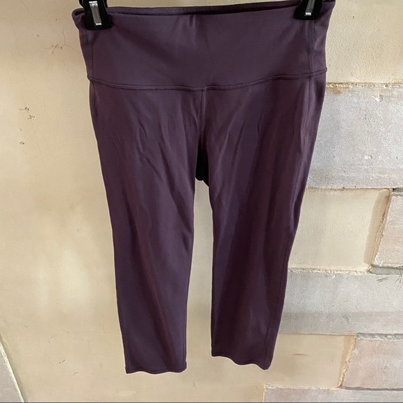 Athleta High Rise Crop Legging - Picture 2 of 9